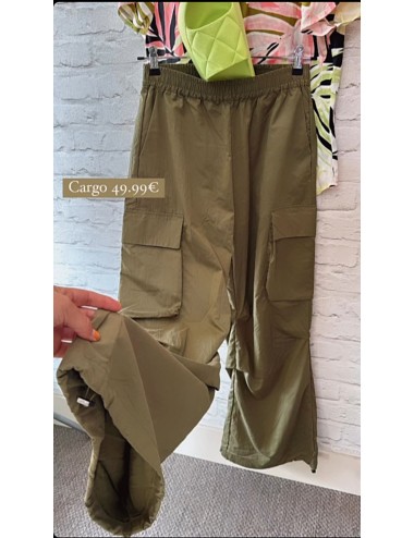 PANTALON CARGO RECTO FLUIDO...