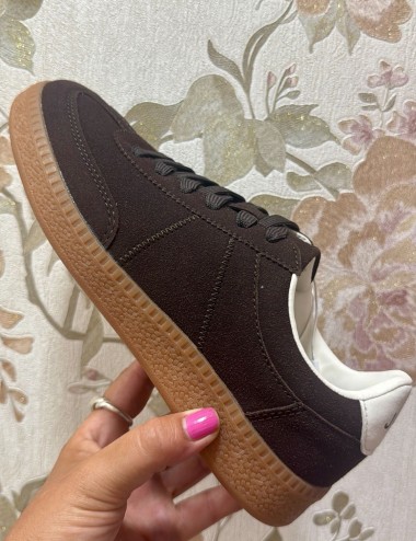 Zapas marrones Jxjulie