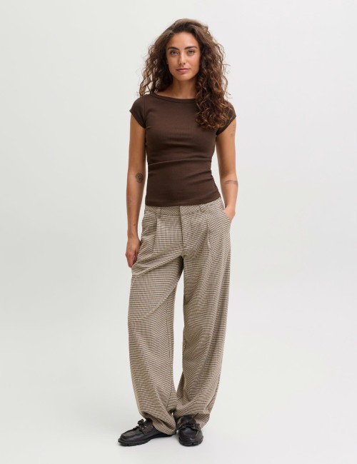 Pantalón barrel cuadros...